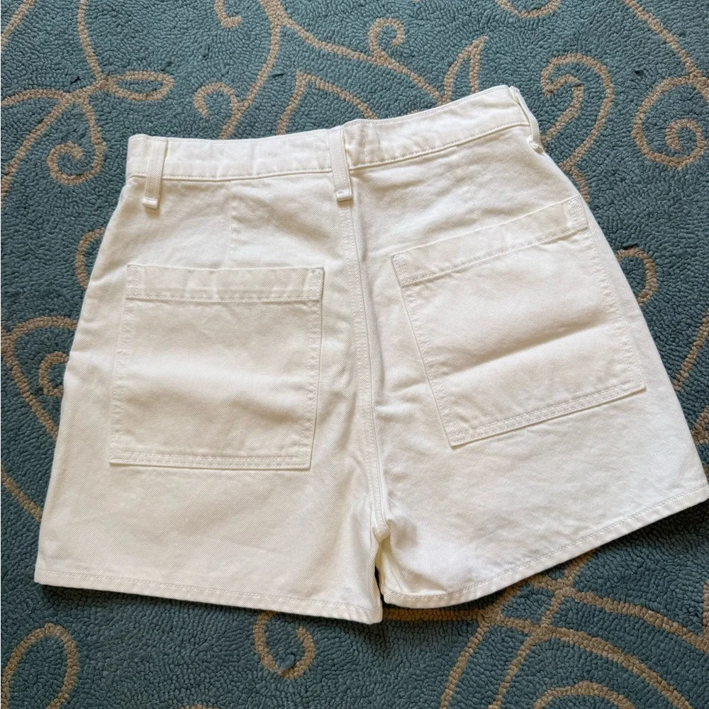 New without tags- ASKK NY Virginia Jean Shorts in Ivory (size 24) - Picture 2 of 6
